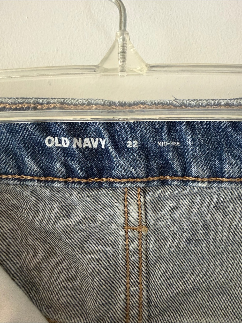 Old Navy Mid-Rise OG Jean Mini Skirt - Picture 3 of 6